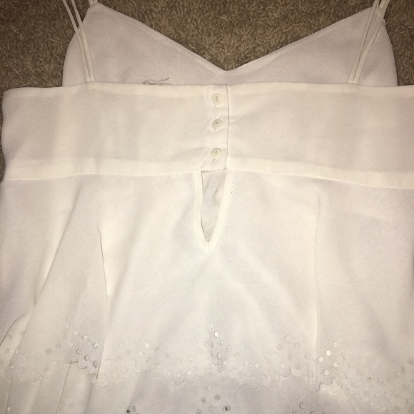 White Scallop Tank - Picture 2 of 3